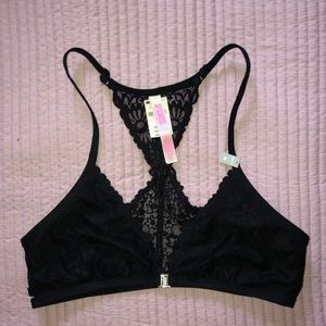 •NEW•VS PINK Unlined Bralette🖤
